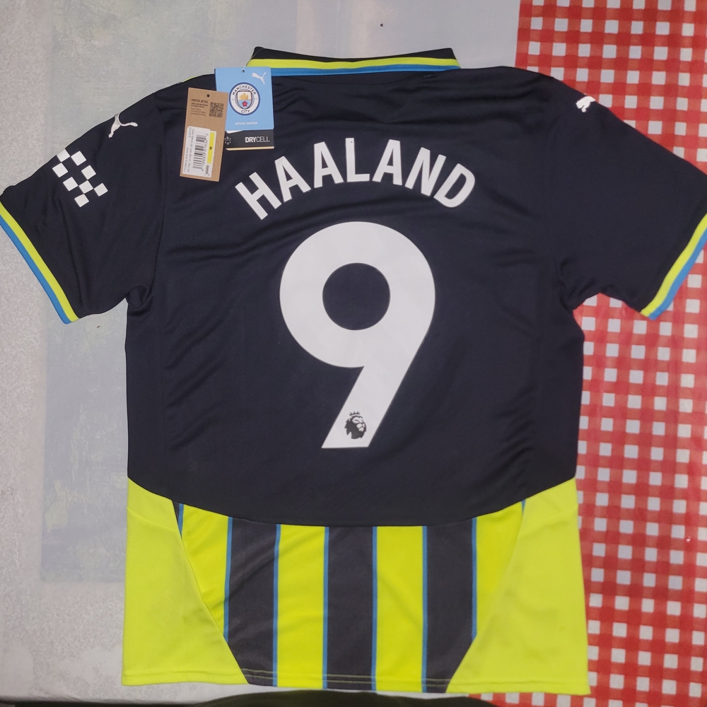NWT Manchester City 2024/25 Away Jersey – Haaland #9 – Size M